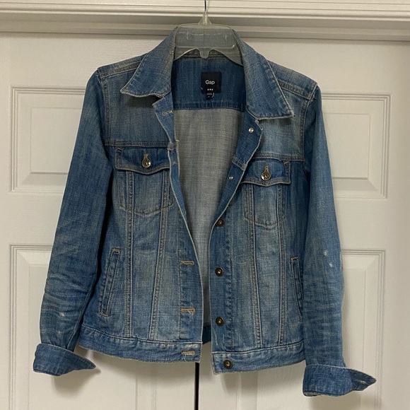 GAP Jackets & Blazers - Gap denim jacket